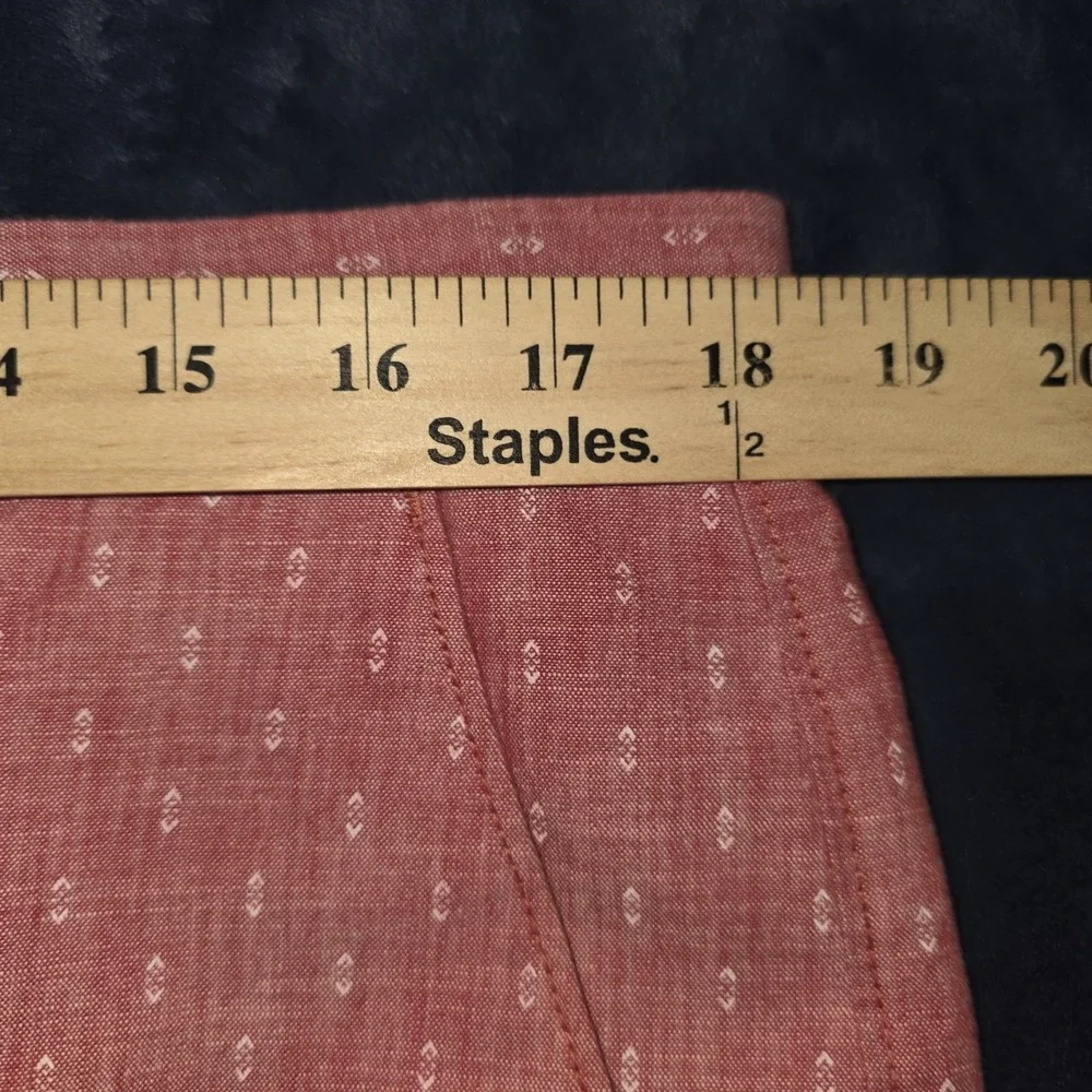 Banana Republic product pair